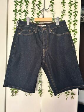 Levi's Men's Standard Mid Rise Straight Fit Jean Shorts - Waist 28